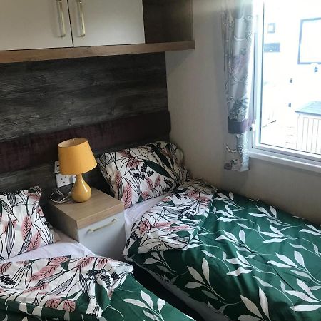 Flamingo Land Private Caravan - No 8 Cedarwood Hotel Kirby Misperton Luaran gambar